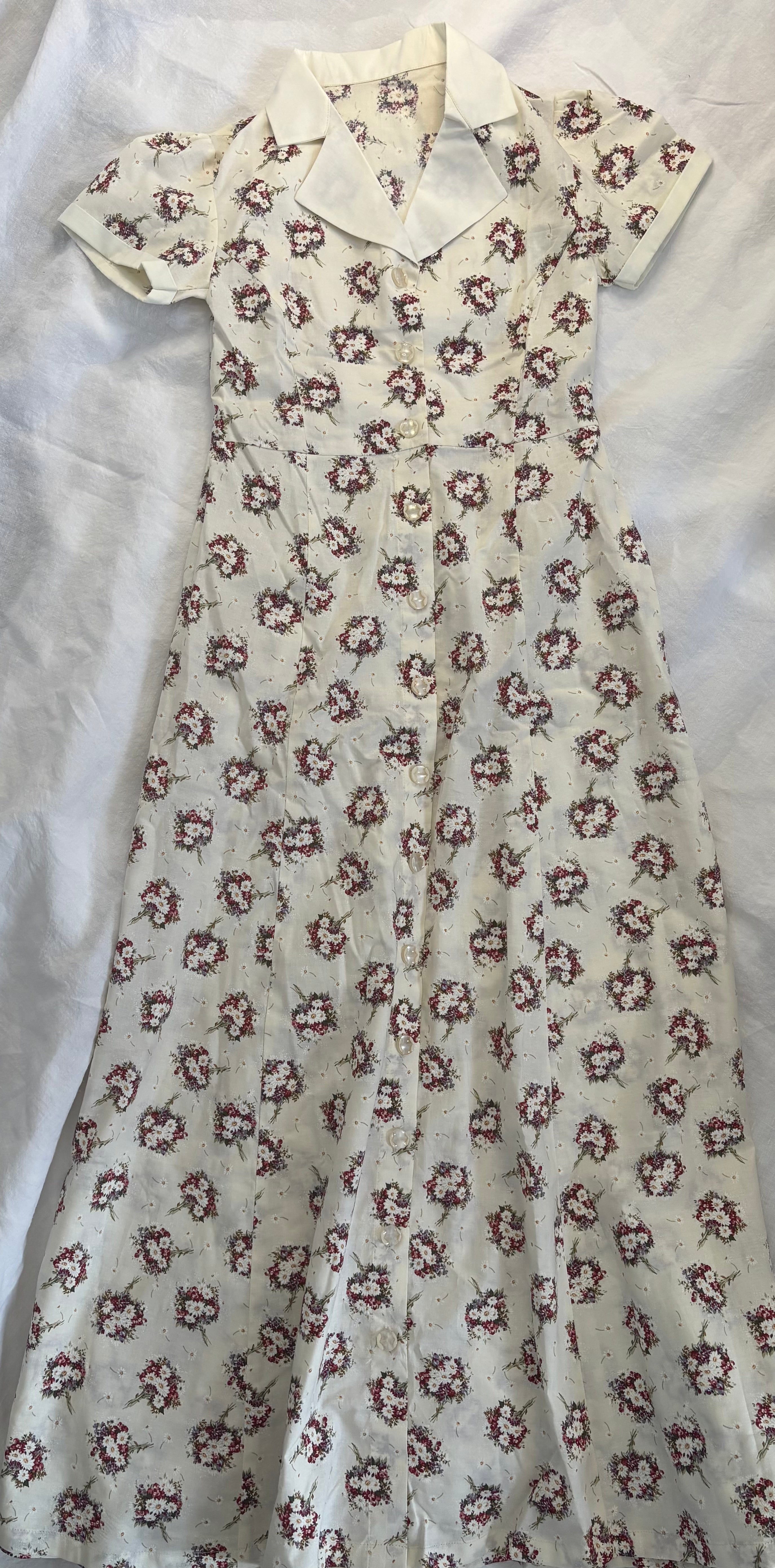 vintage 40s style maxi dress